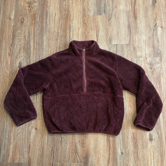 Cute cozy teddy pullover - Picture 2 of 2